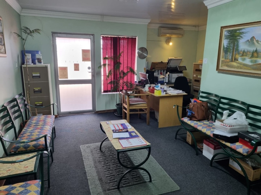 Commercial Property for Sale in Universitas Free State